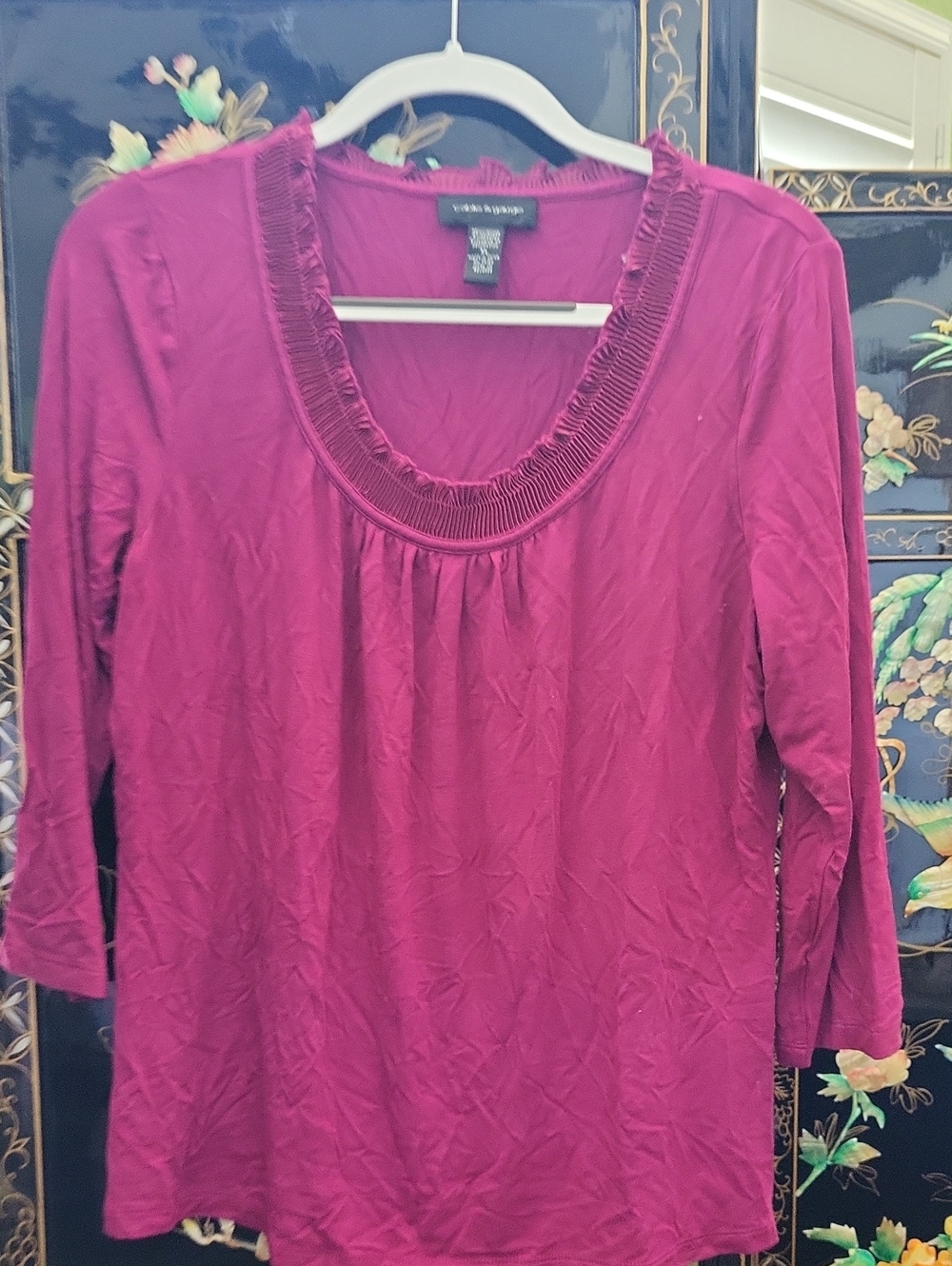 Cable & Gauge Magenta Scoop Neck Long Sleeve Top